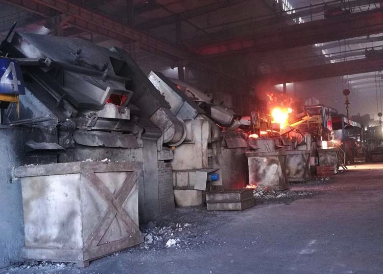 如何提高酸性中頻爐爐襯壽命？